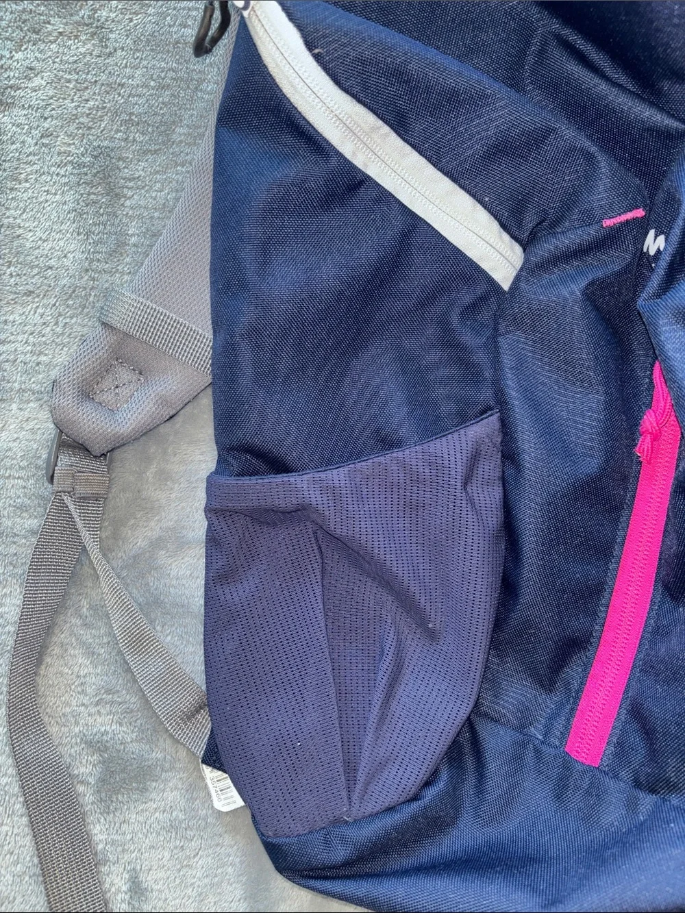Quechua 10L kids navy pink backpack - Picture 4 of 9